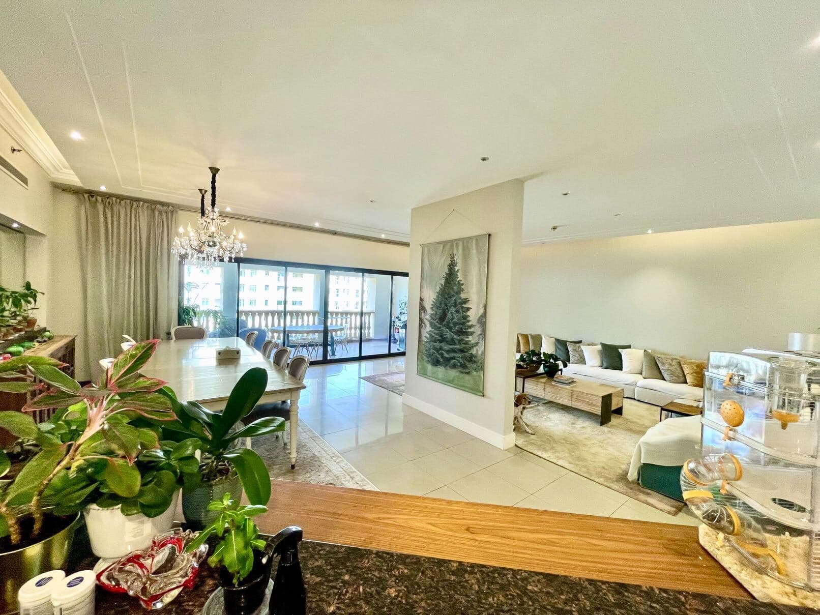 Residential Apartment, Palm Jumeirah, Dubai, UAE